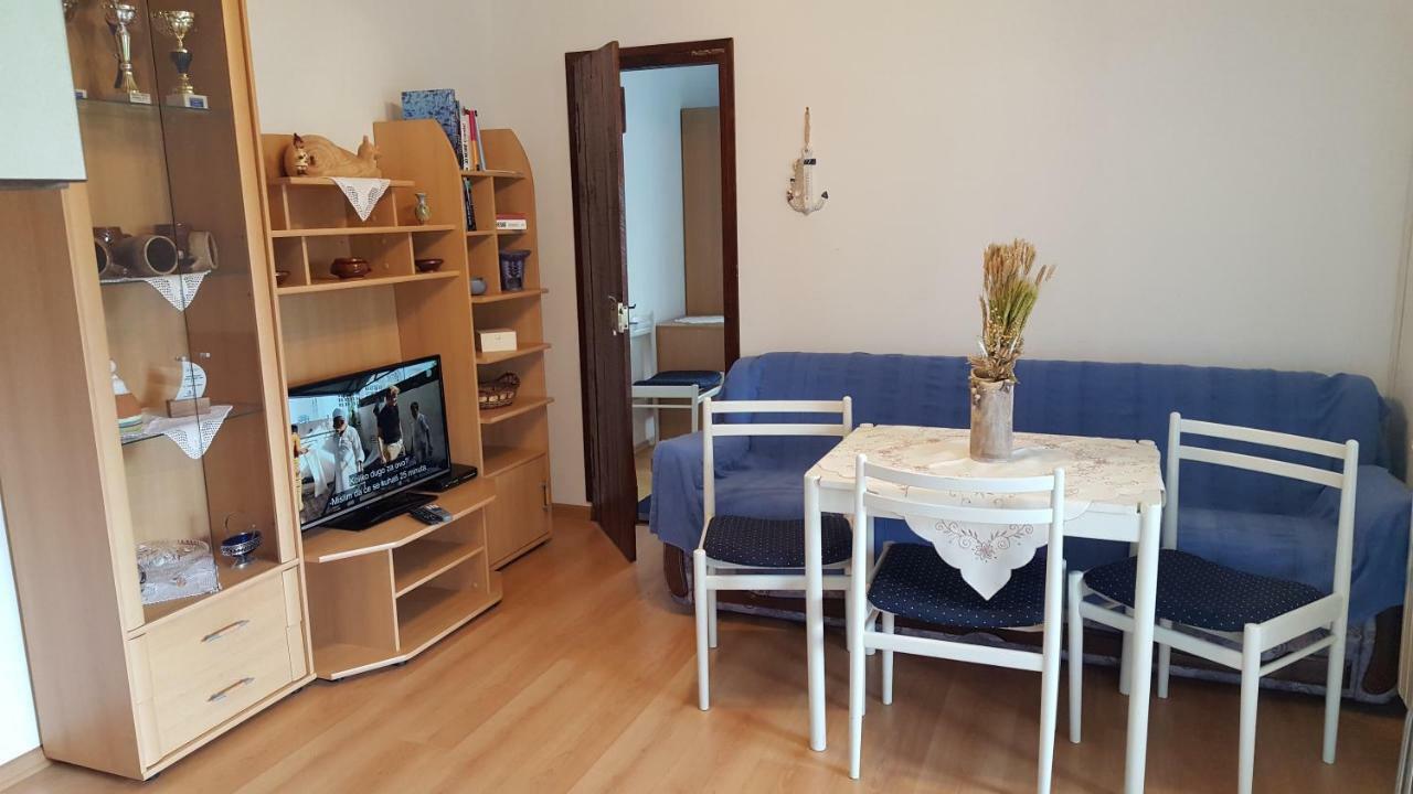 Apartments Ghedas Porec Exterior photo
