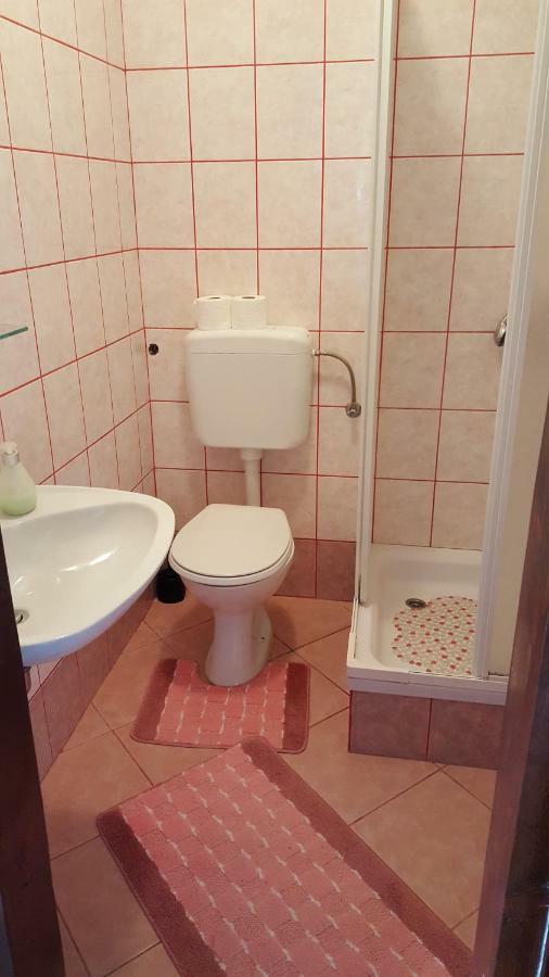 Apartments Ghedas Porec Exterior photo